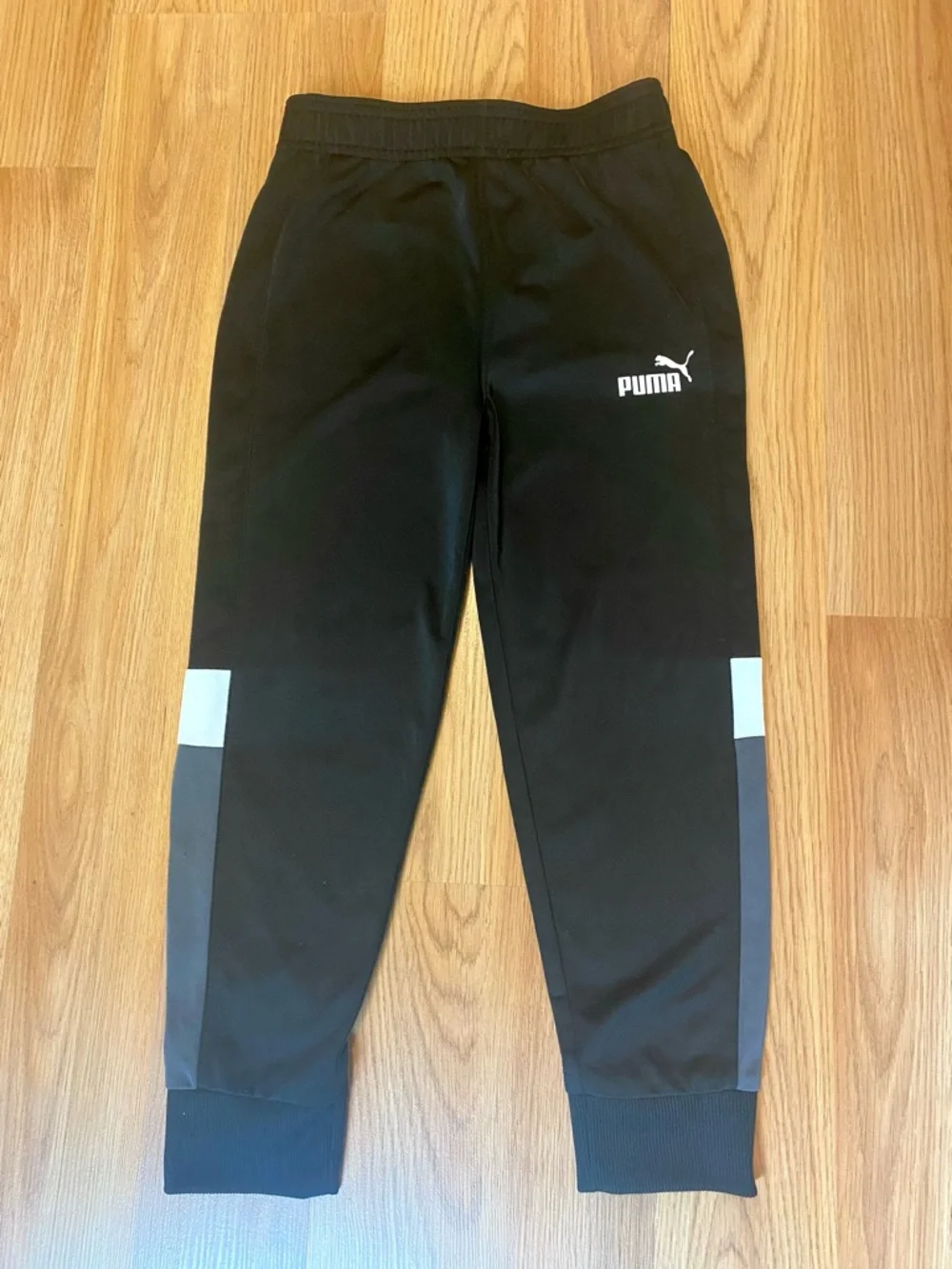 🩶 BOYS PUMA TRACKSUIT SIZE 6 ZIP UP JACKET AND PANTS 2 PIECE SET GRAY BLACK🖤 - Picture 6 of 11
